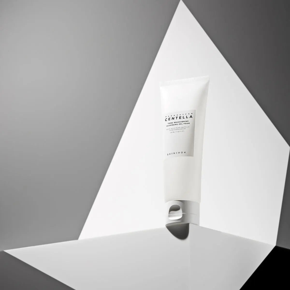 Madagascar Centella Tone Brightening Cleansing Gel Foam 125mL Skin1004