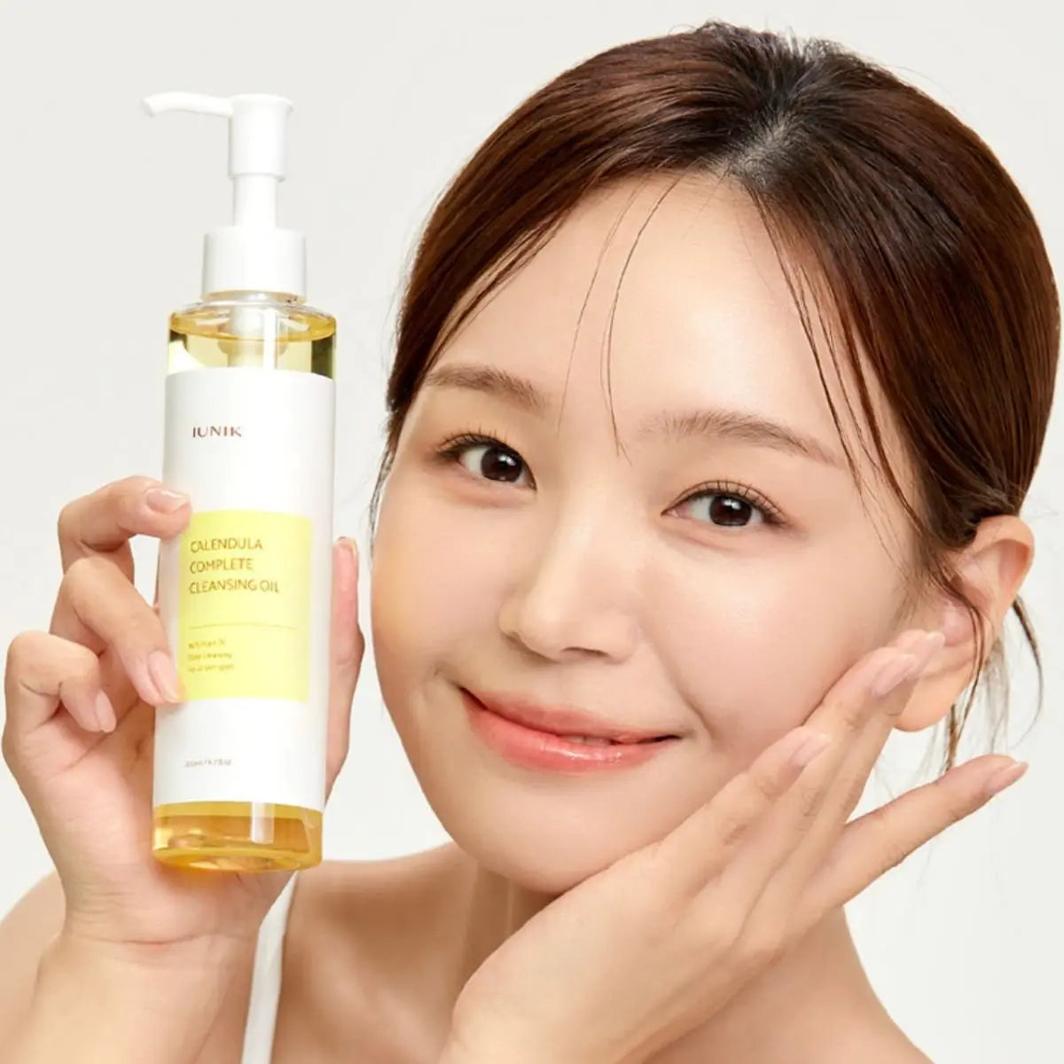Calendula Complete Cleansing Oil 200mL Iunik