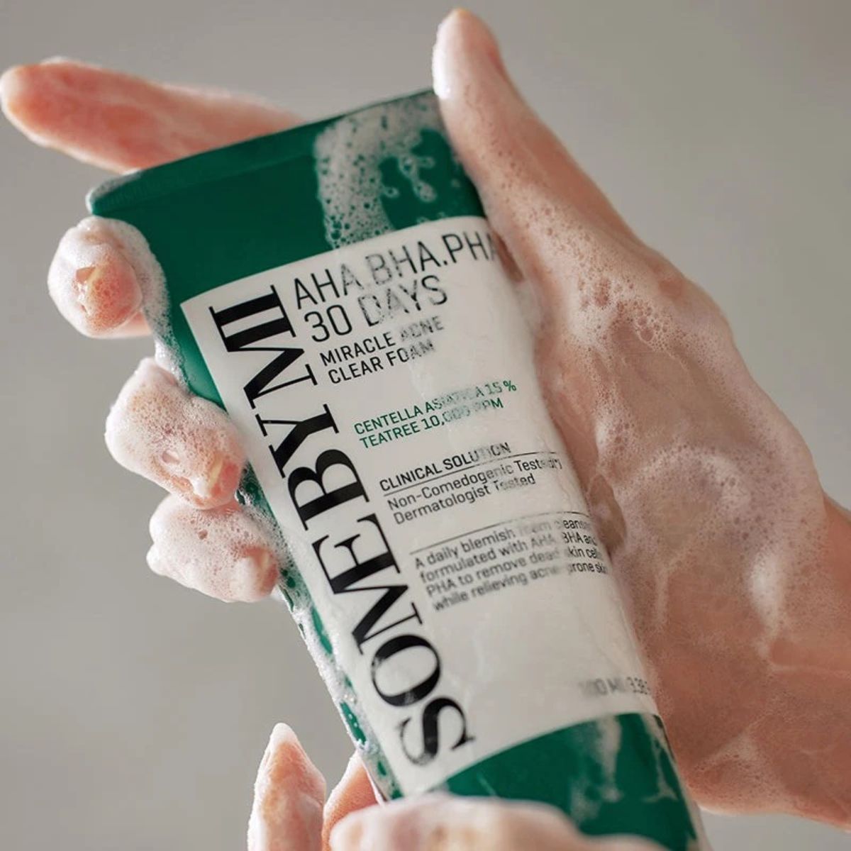 AHA BHA PHA 30 Days Miracle Foam 100mL